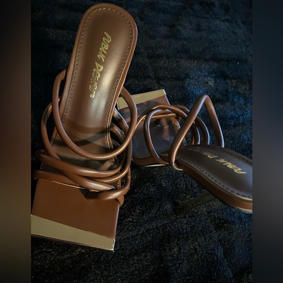 Public Desire Brown heels - Picture 3 of 6